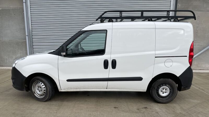 VAUXHALL COMBO